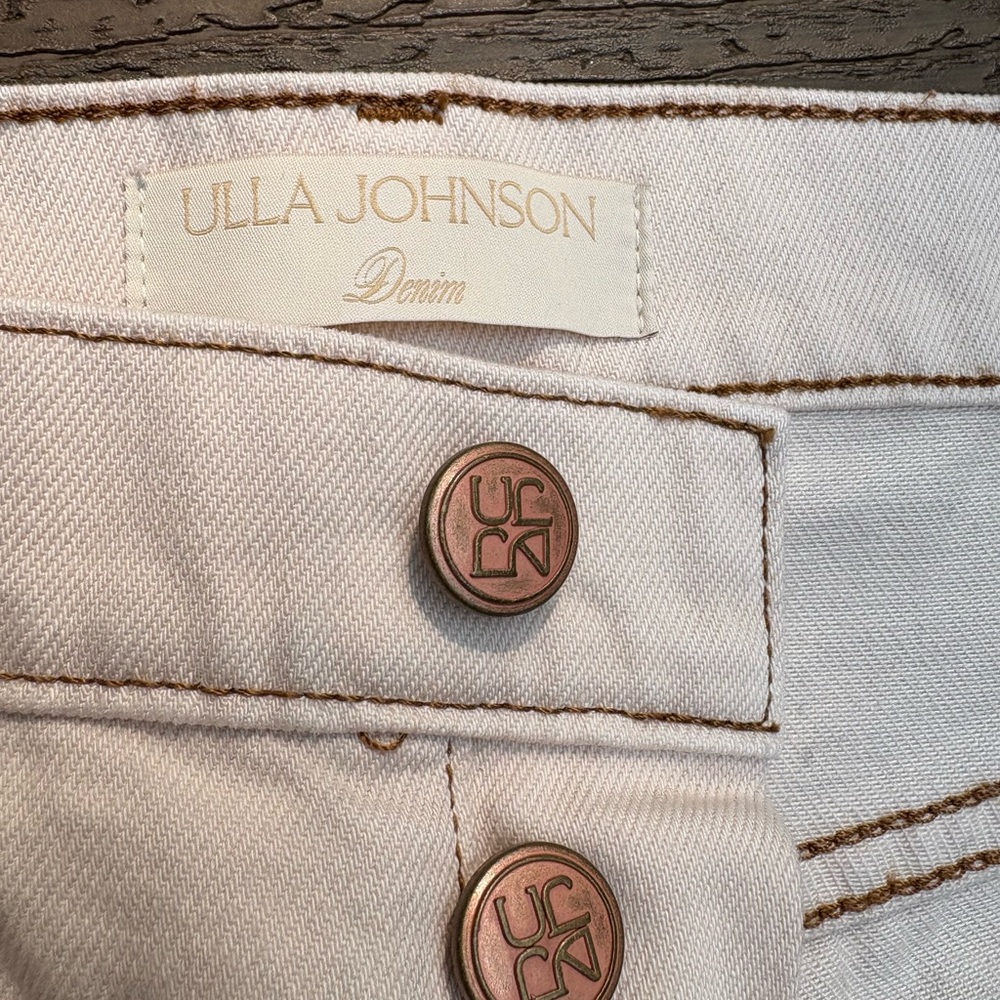 Ulla Johnson the Lou Flare Jeans in Cream - Picture 4 of 7